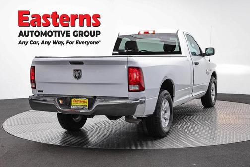 Bright White Clearcoat 2022 RAM 1500 Classic Tradesman
