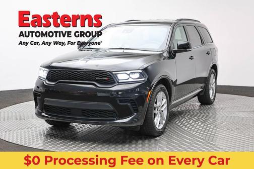 DB Black Crystal Clearcoat 2024 Dodge Durango GT
