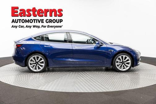 Blue 2018 Tesla Model 3