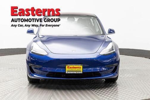 Blue 2018 Tesla Model 3