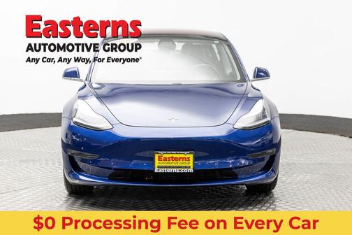 Blue 2018 Tesla Model 3
