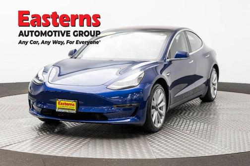 Blue 2018 Tesla Model 3