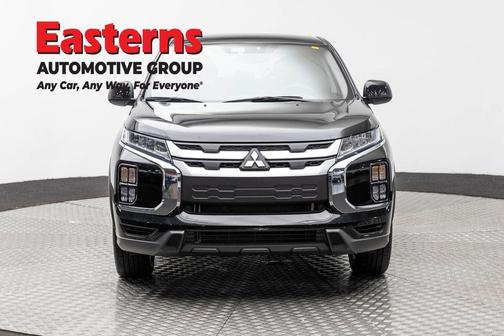Black 2025 Mitsubishi Outlander Sport 2.0 ES