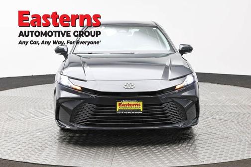 UNDERGROUND 2025 Toyota Camry LE