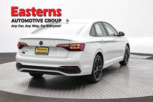 Pure White 2024 Volkswagen Jetta 1.5T Sport