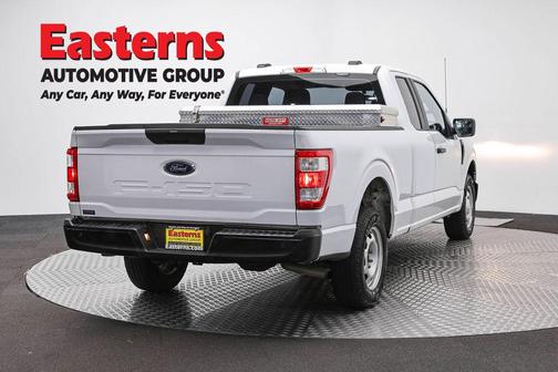 Oxford White 2022 Ford F-150 XL