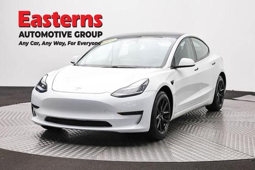 White 2021 Tesla Model 3 Standard Range Plus