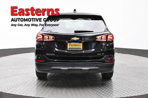 Mosaic Black Metallic 2024 Chevrolet Equinox LT