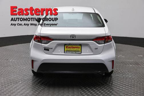 Ice 2026 Toyota Corolla LE