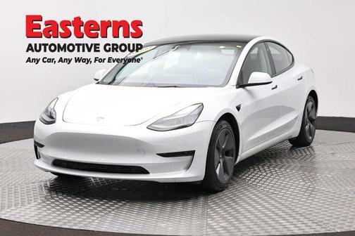 White 2023 Tesla Model 3 Base