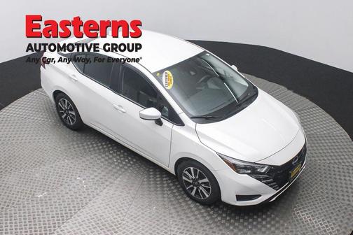 Aspen White 2025 Nissan Versa 1.6 SV