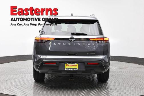 Gun Metallic 2022 Nissan Pathfinder SV