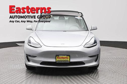 Silver 2018 Tesla Model 3 Long Range