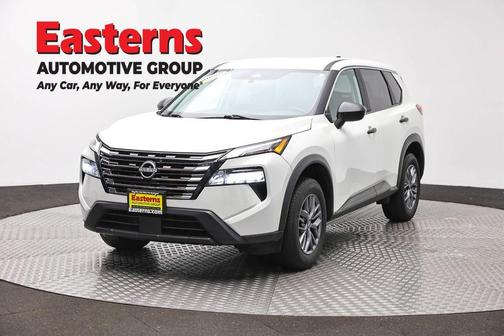 Glacier White 2024 Nissan Rogue S