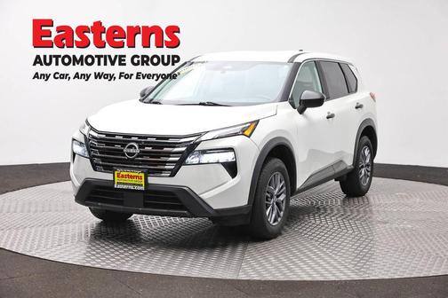 Glacier White 2024 Nissan Rogue S