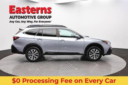Ice Silver Metallic 2022 Subaru Outback Premium