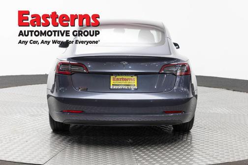 Gray 2018 Tesla Model 3 Long Range