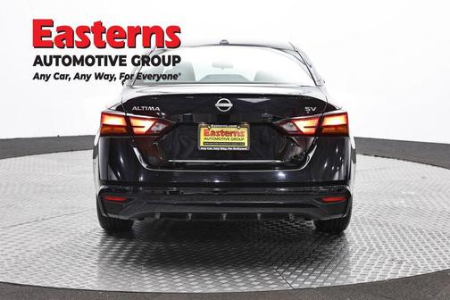 Black 2023 Nissan Altima 2.5 SV