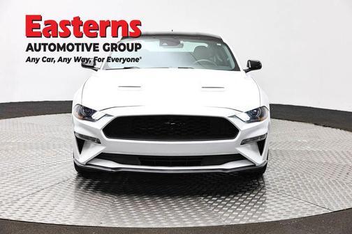 Oxford White 2022 Ford Mustang EcoBoost