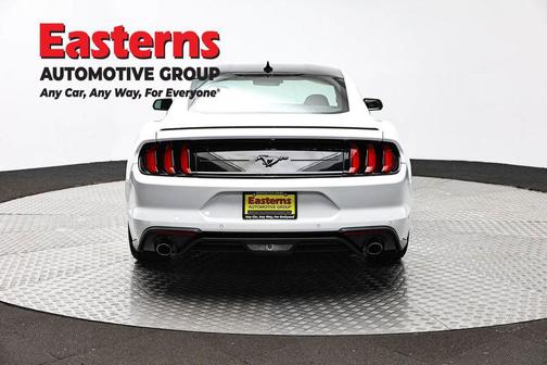Oxford White 2022 Ford Mustang EcoBoost