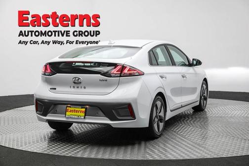 2022 Hyundai IONIQ Hybrid Limited