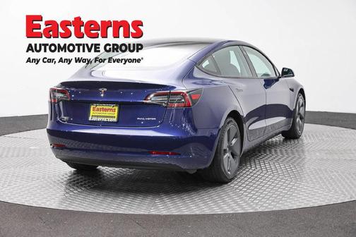 Blue 2022 Tesla Model 3 Long Range