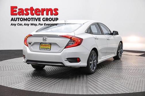 White 2019 Honda Civic EX