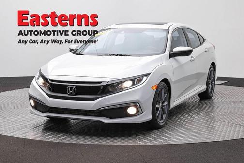 White 2019 Honda Civic EX