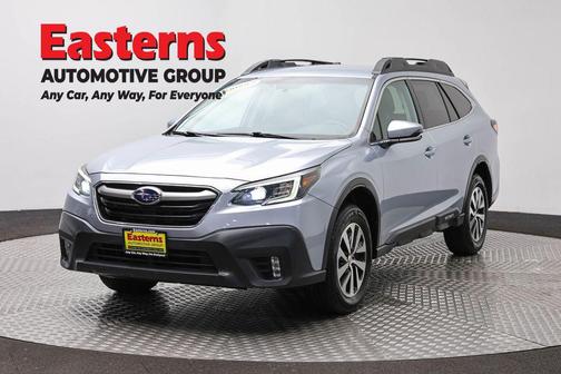 Ice Silver Metallic 2022 Subaru Outback Premium