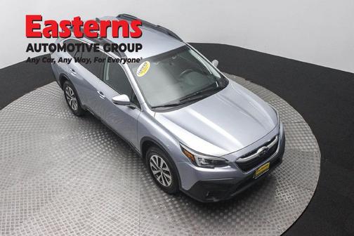 Ice Silver Metallic 2022 Subaru Outback Premium