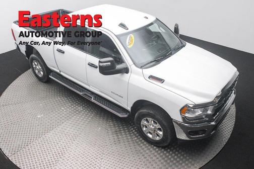 Bright White Clearcoat 2024 RAM 2500 Big Horn