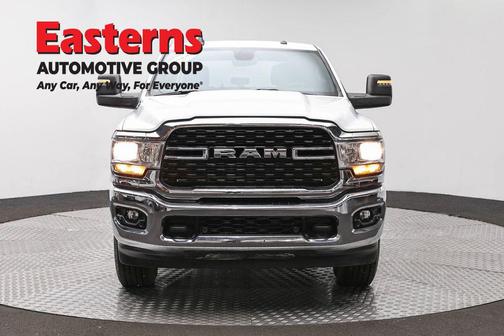 Bright White Clearcoat 2024 RAM 2500 Big Horn