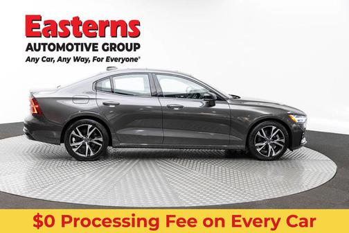 Gray 2024 Volvo S60 B5 Core Dark Theme