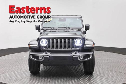Granite Crystal Clearcoat Metallic 2025 Jeep Wrangler 4xe Sahara