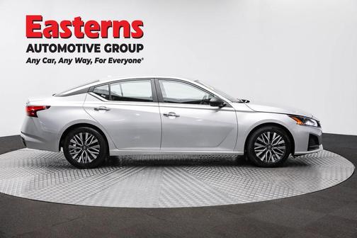 Brilliant Silver Metallic 2024 Nissan Altima 2.5 SV