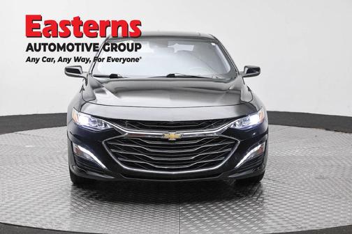 Mosaic Black Metallic 2024 Chevrolet Malibu 2LT