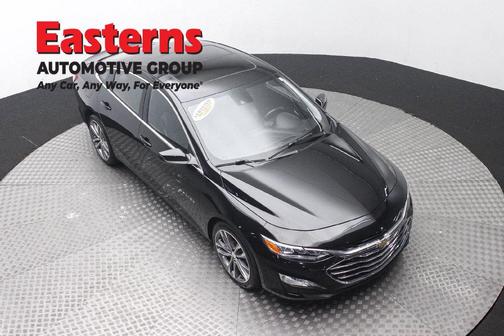 Mosaic Black Metallic 2024 Chevrolet Malibu 2LT
