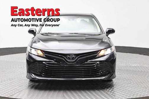 Midnight Black Metallic 2019 Toyota Camry LE