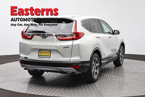 White 2018 Honda CR-V EX