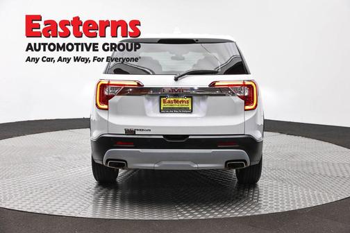 Summit White 2022 GMC Acadia SLE