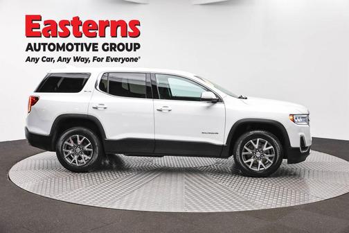 Summit White 2022 GMC Acadia SLE