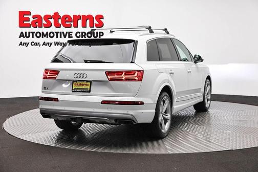 Carrara White 2019 Audi Q7 55 Prestige