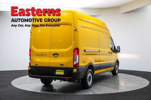 2021 Ford Transit-250 Base