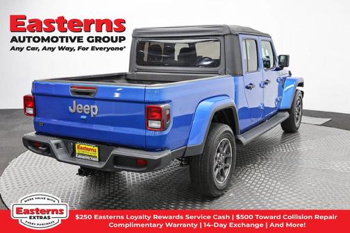 Hydro Blue Pearlcoat 2021 Jeep Gladiator Overland