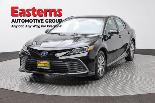 Midnight Black Metallic 2024 Toyota Camry Hybrid LE