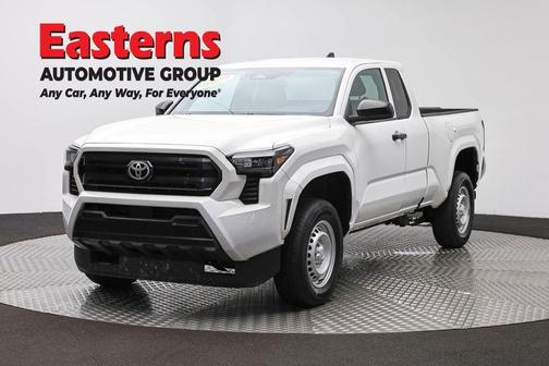 Ice 2024 Toyota Tacoma SR