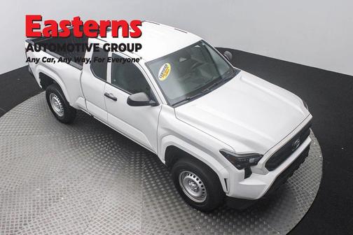 Ice 2024 Toyota Tacoma SR