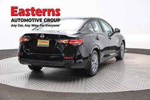 Black 2024 Nissan Sentra S