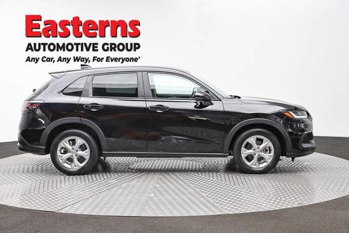 Black 2024 Honda HR-V LX