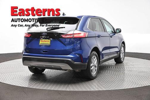 Blue Metallic 2021 Ford Edge SEL